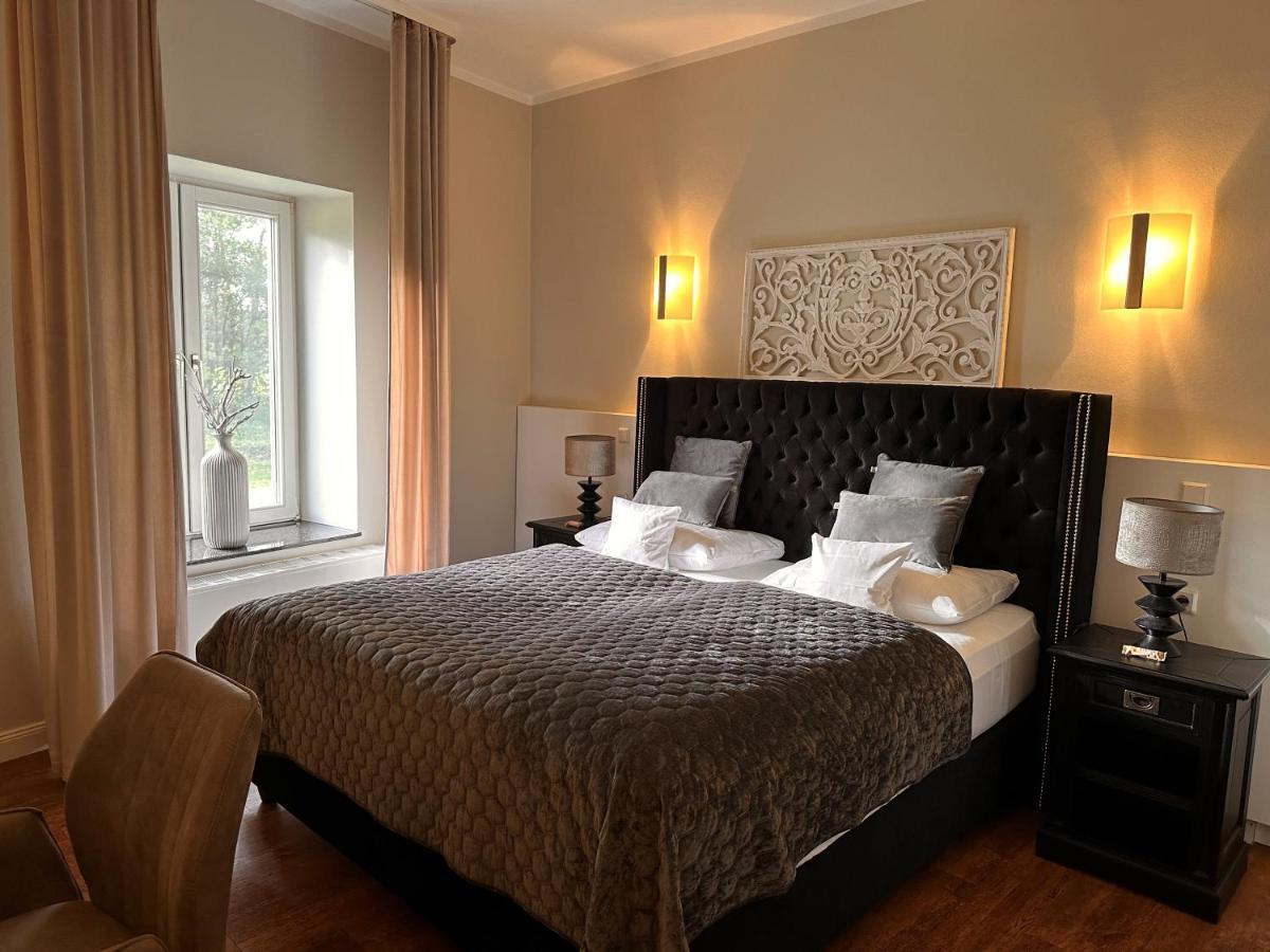 Gut Dyckhof Hotel Meerbusch Kültér fotó