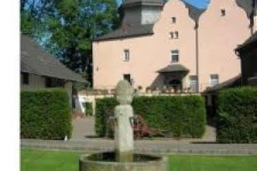 Gut Dyckhof Hotel Meerbusch Kültér fotó